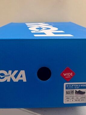Hoka Clifton 8